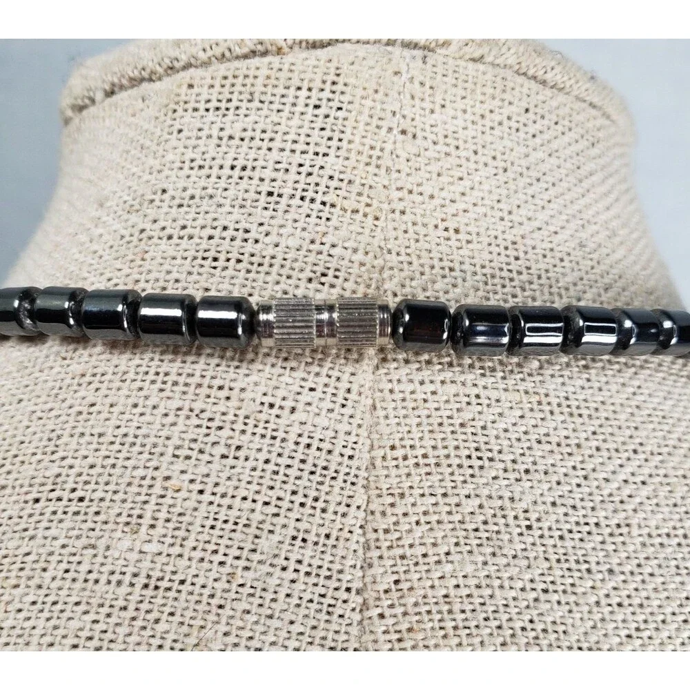 Carved Hematite & Tigers Eye Gator Pendant 17